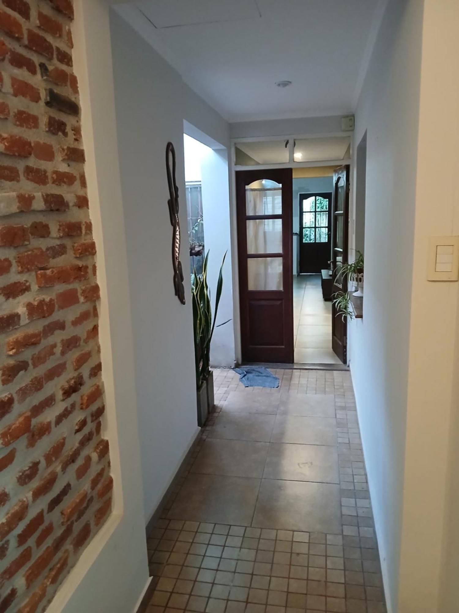 Departamento Centrico Con Patio
